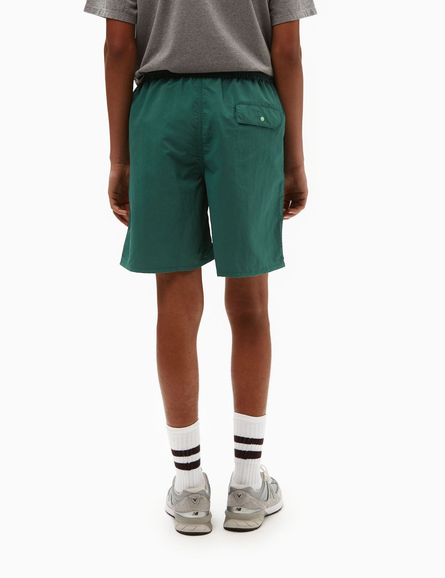 Pata Baggies GPIW Crest Shorts (7in) - Conifer Green